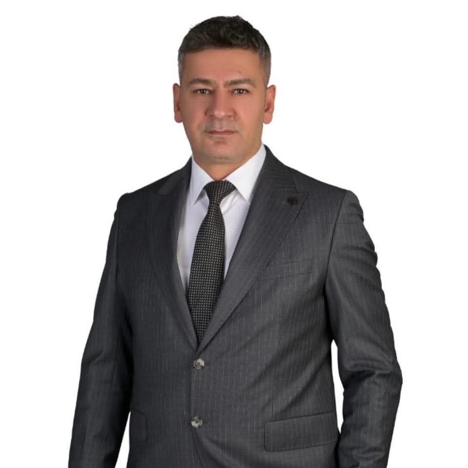 Gölcük’ü Sarsan Cinayet! MHP’li Meclis Üyesi Murat Saral Hayatını Kaybetti