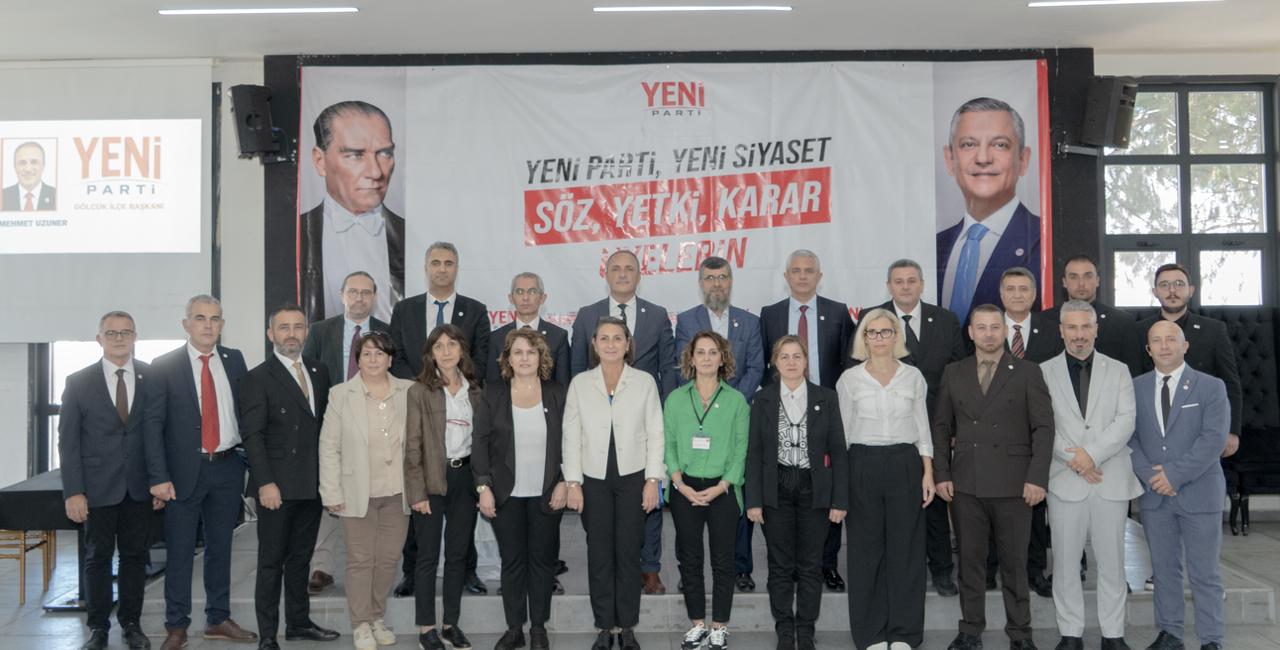 Yeni Parti Gölcük’te Kongre Heyecanı Yaşandı: Mehmet Uzuner Resmen Seçilmiş Başkan