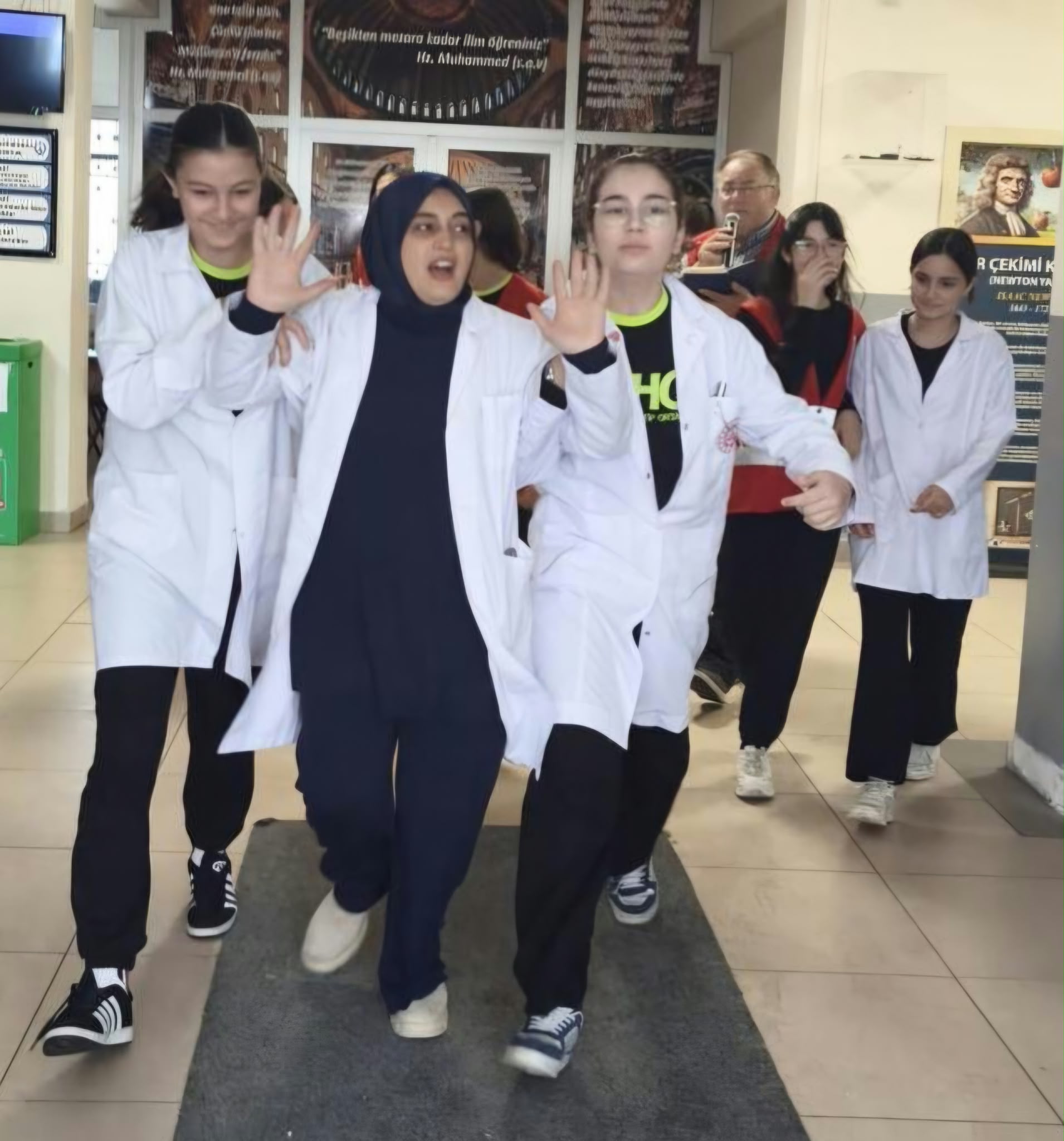 Gölcük’te Gerçeğini Aratmayan Deprem Tatbikatı!