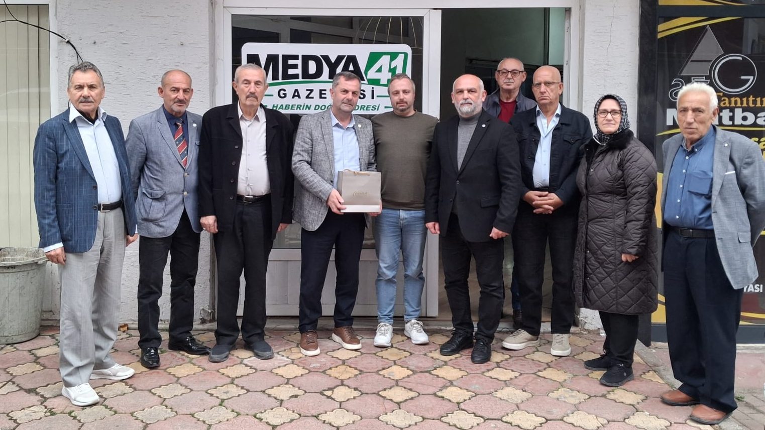 Gölcük İYİ Parti’den Medya 41 Gazetesi’ne Hayırlı Olsun Ziyareti.. Yıldız’dan Çarpıcı Açıklamalar: Gölcük’e Acil Ortak Akıl Lazım
